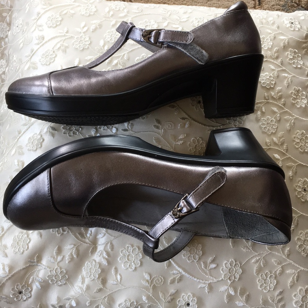 Alegria dress shoes ( 10)